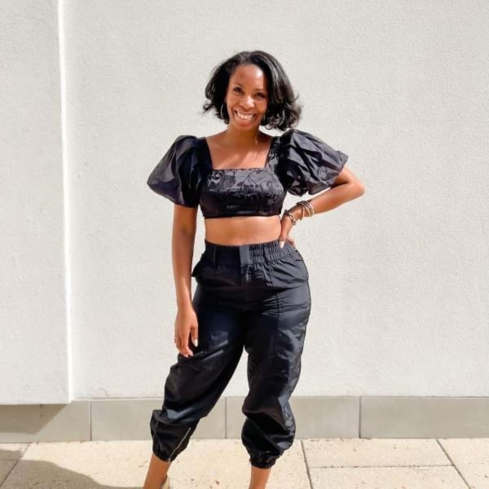 Future Collective with Kahlana Barfield Nylon Track Pants L Black NWT - Picture 6 of 7